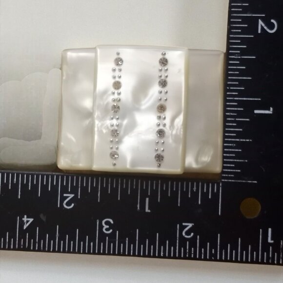 Vintage 1930s-1940s Mother of Pearl Rhinestone Dress or Shoe Clips Set of 2 - Picture 9 of 9